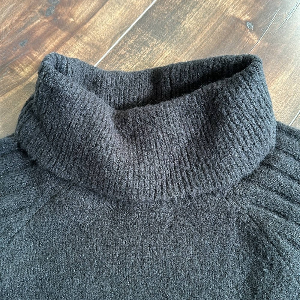Sweater Dress - Picture 3 of 6